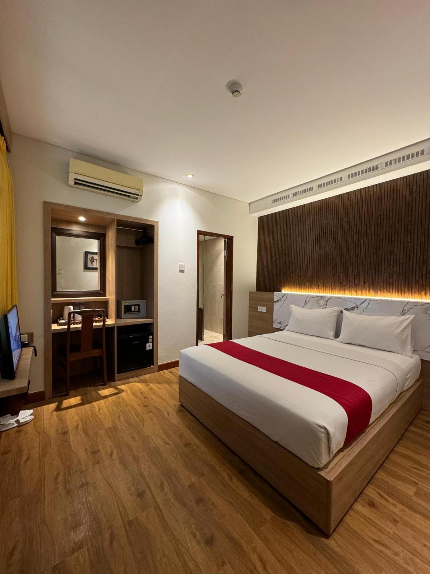 Sukajadi Hotel, Convention And Gallery Bandung Exterior foto
