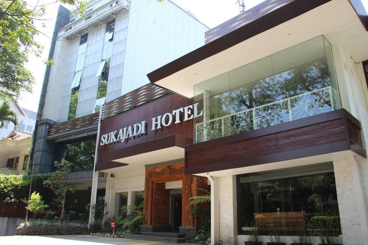 Sukajadi Hotel, Convention And Gallery Bandung Exterior foto